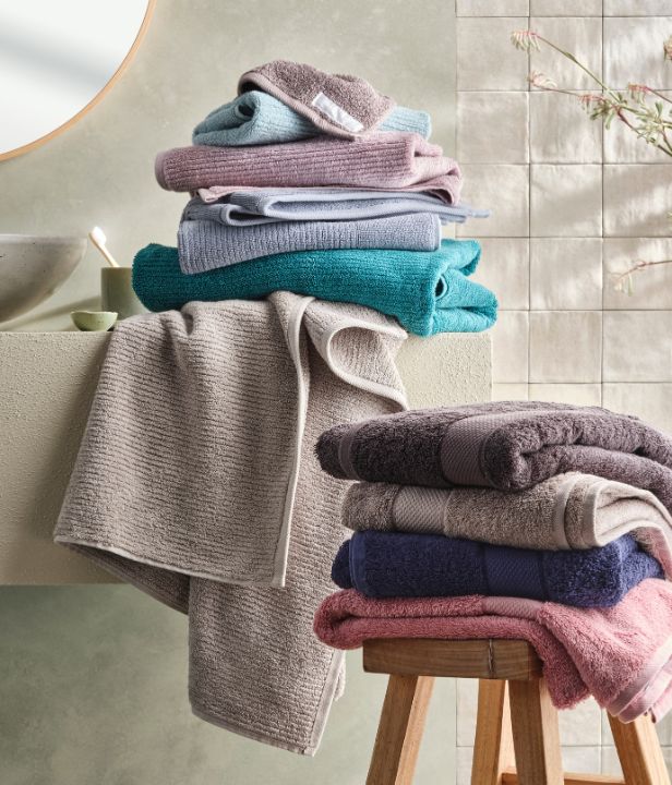 Towels & Bathroom